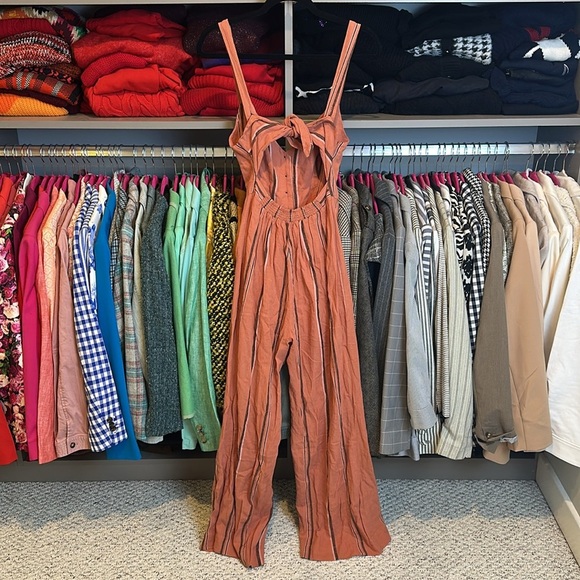 Urban Outfitters salmon/gray striped adjustable strap back tie jumpsuit size XS - Picture 3 of 3